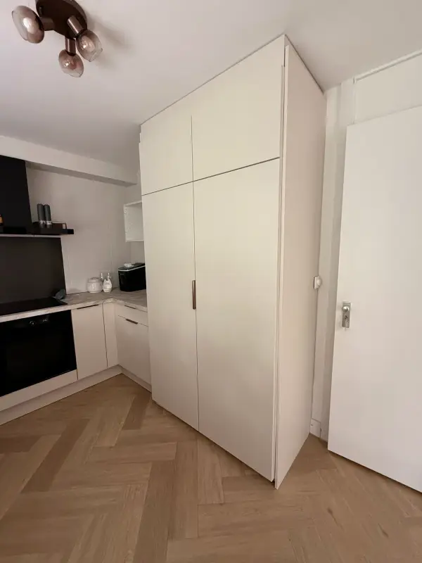 Tall cabinet wall